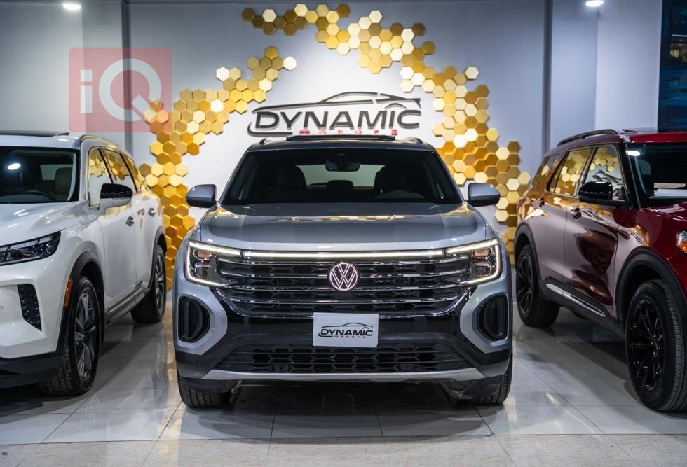 https://cdn.iqcars.ioccc3b157-ba03-41c4-8569-9fee1d04bb6a_0.jpg